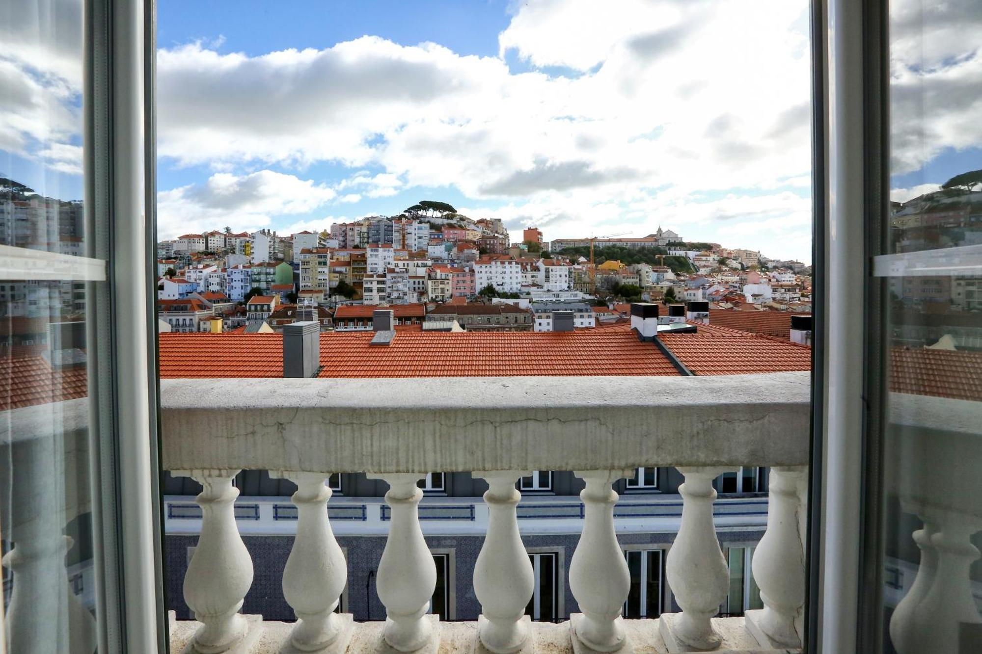 Urban Vista In Lisbon - By Misha'S Place 5D Appartement Buitenkant foto